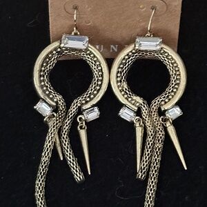 NEW PLUNDER Chainlink dangling earrings with clear, rectangle rhinestone accents